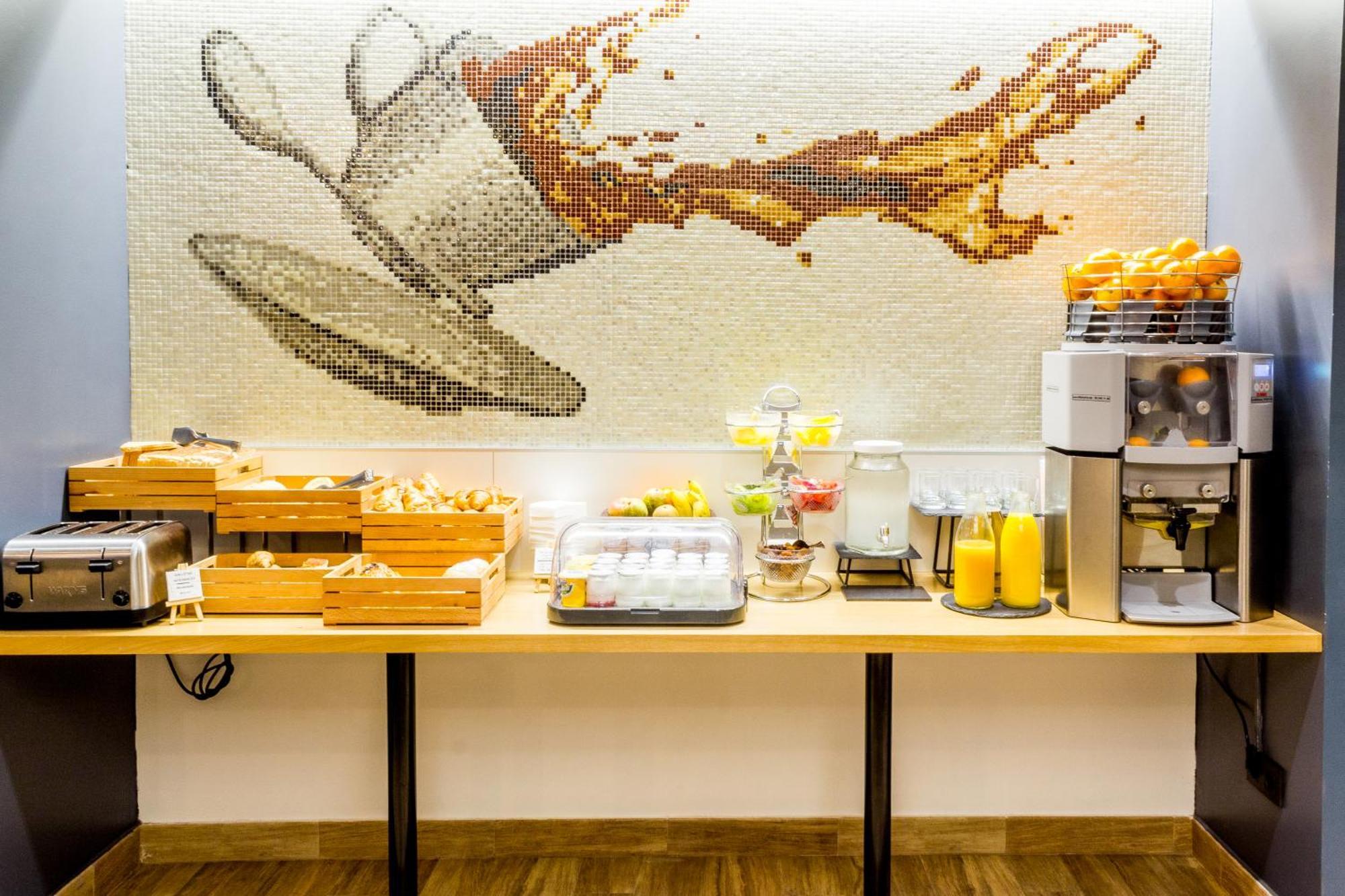 Boutique Hostemplo Sagrada Familia Hotel Барселона Екстериор снимка