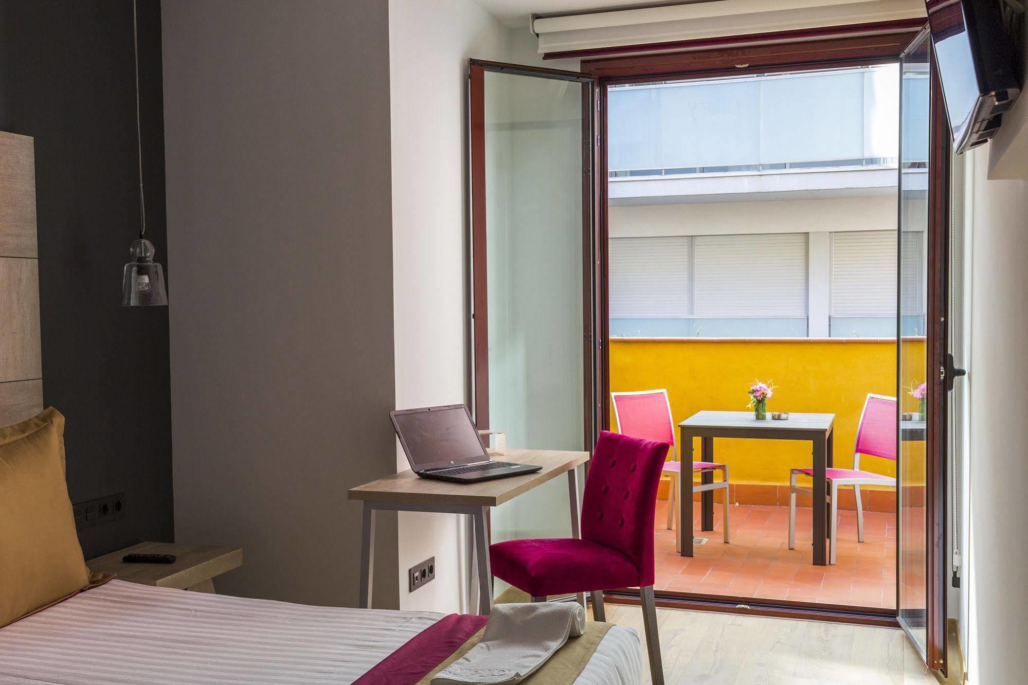 Boutique Hostemplo Sagrada Familia Hotel Барселона Екстериор снимка