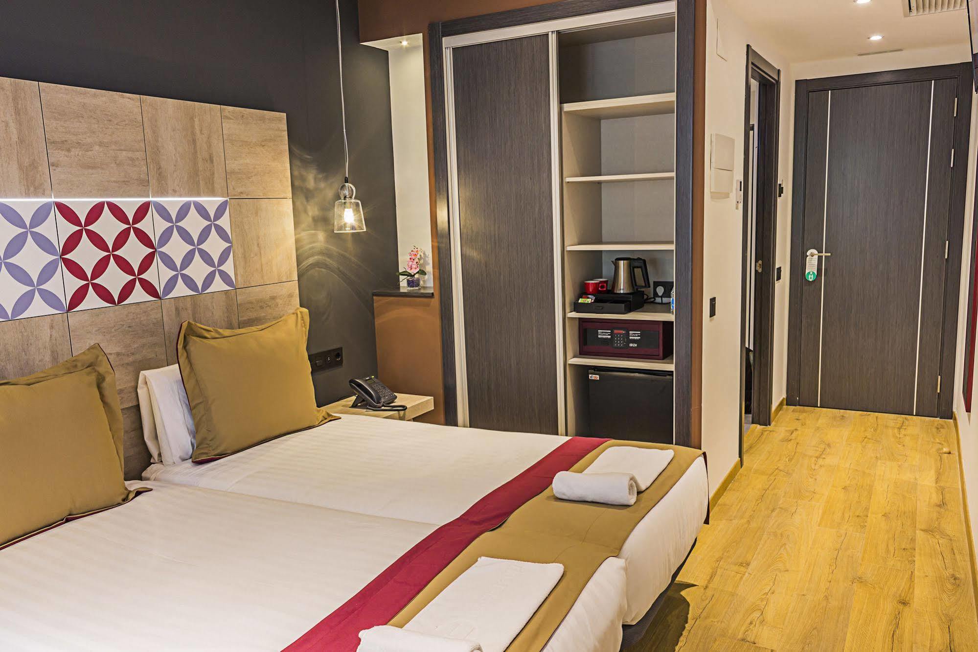 Boutique Hostemplo Sagrada Familia Hotel Барселона Екстериор снимка